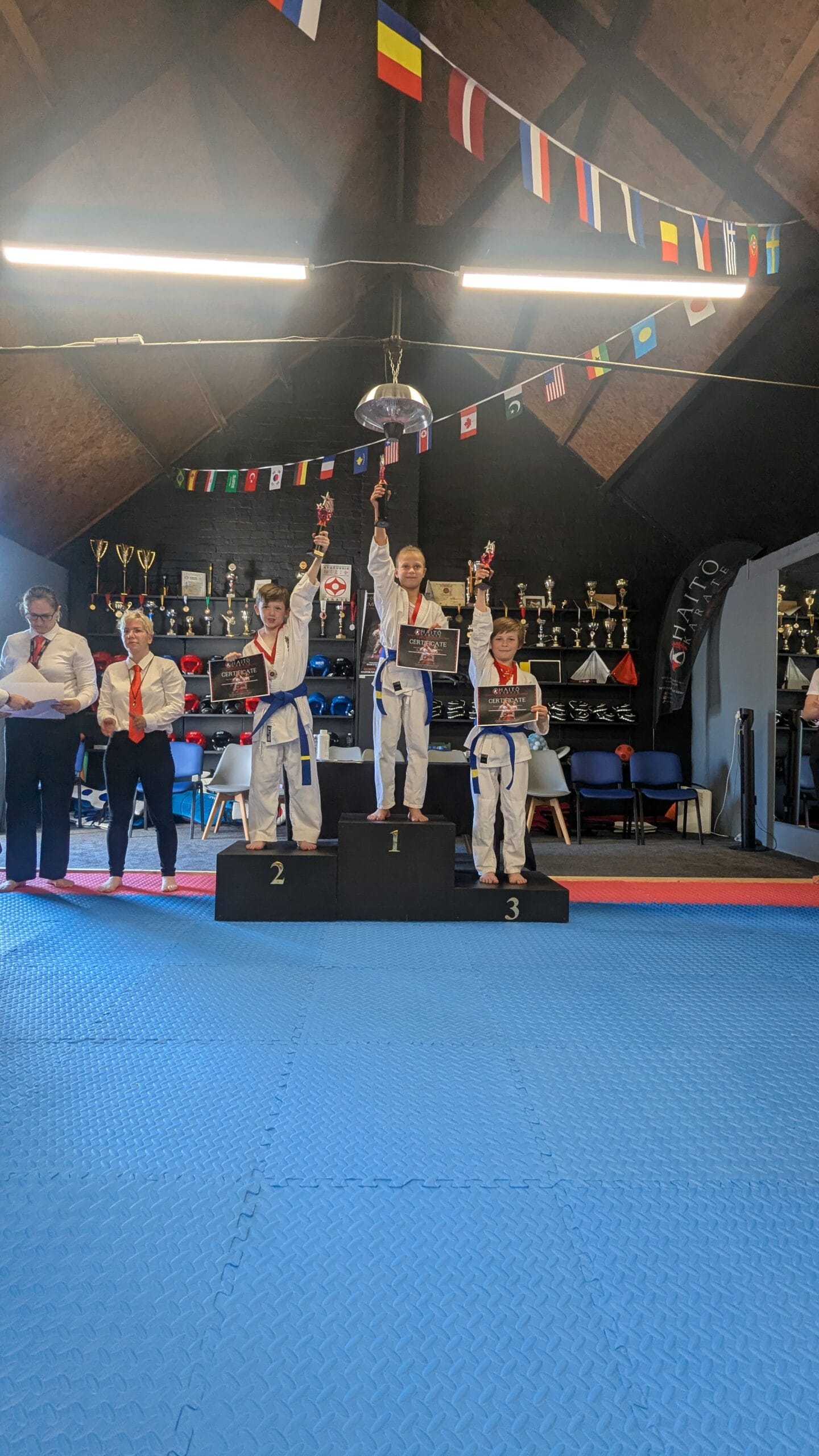 BOYS 8-9 YEAR OLD DIVISION (heavier weight)
